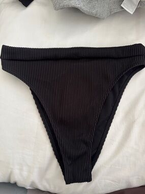 Hollister Black Ribbed Swim Bottom